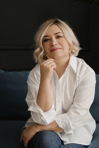 Юлия Попова